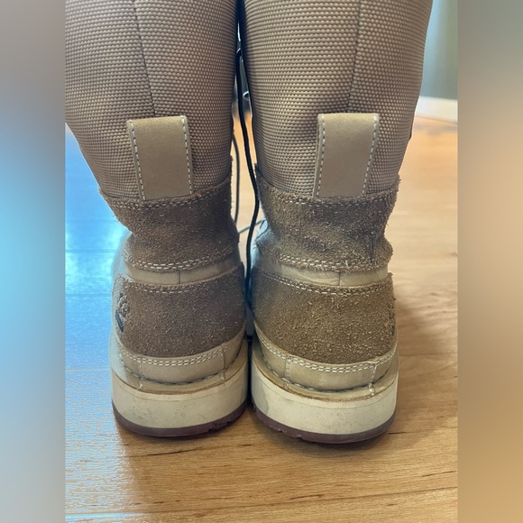 UGGS Men winter boot - Picture 6 of 9